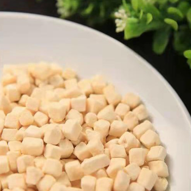 Tofu en cubos